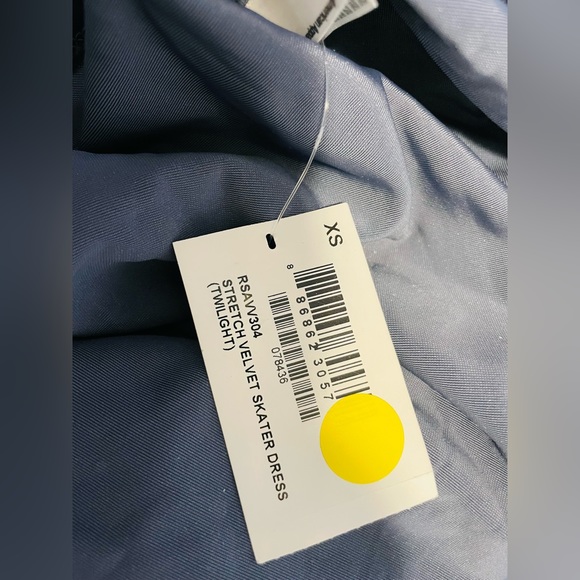 American Apparel long sleeve open back velvet skater dress in twilight - Picture 4 of 5